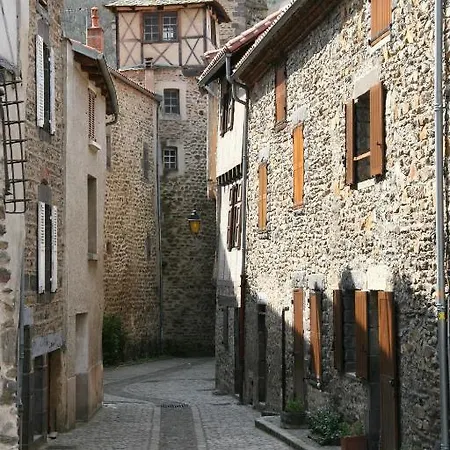 La Bougnate Szálloda 3*