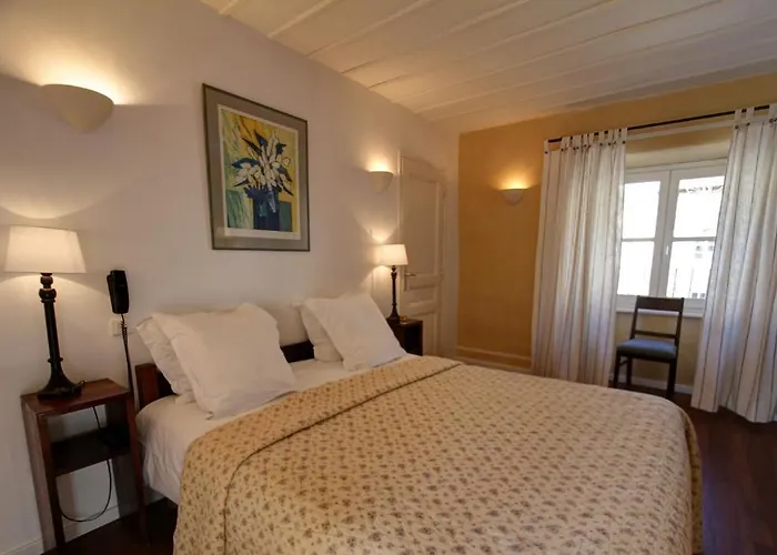 La Bougnate Отель Blesle